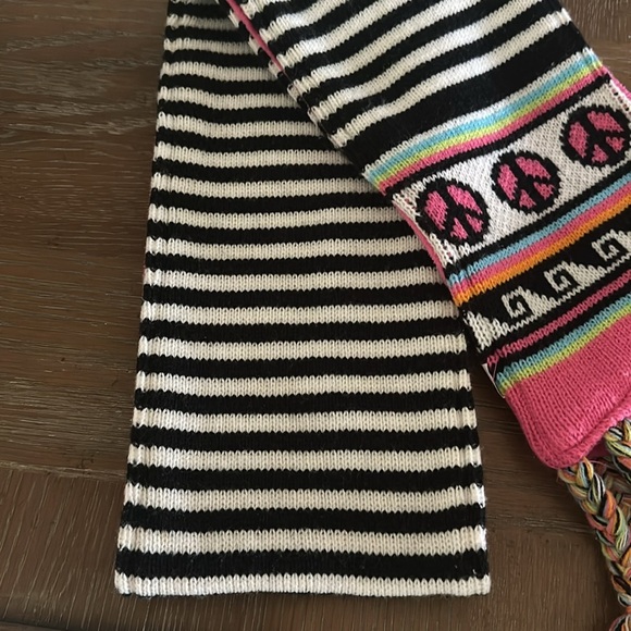 The Children’s Place Scarf and Beanie sz OS - Picture 6 of 11
